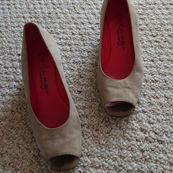 Pas De Rouge tan wedges size 38 - Picture 2 of 10